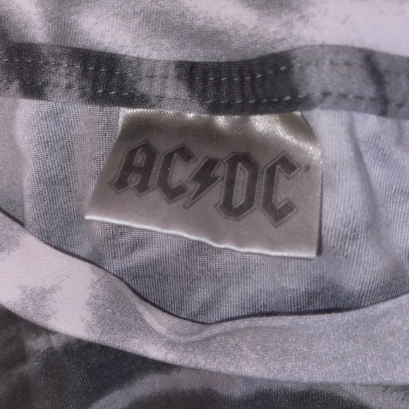 AC/DC shirt - Picture 2 of 2